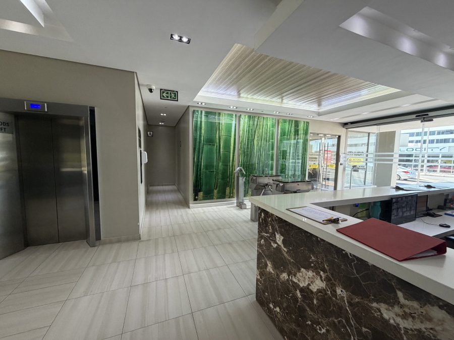 To Let Commercial Property for Rent in Claremont Western Cape